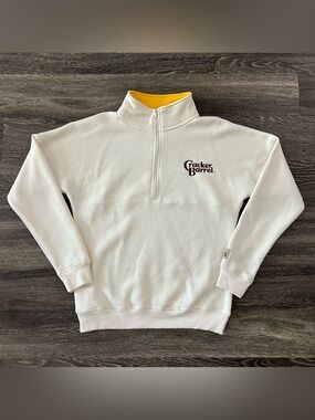 Cracker Barrel Ivory Half Zip Pullover Sweatshirt Sz M Embroidered Logo 1/4 NWT